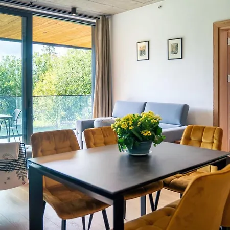 Lägenhet Shelter House *