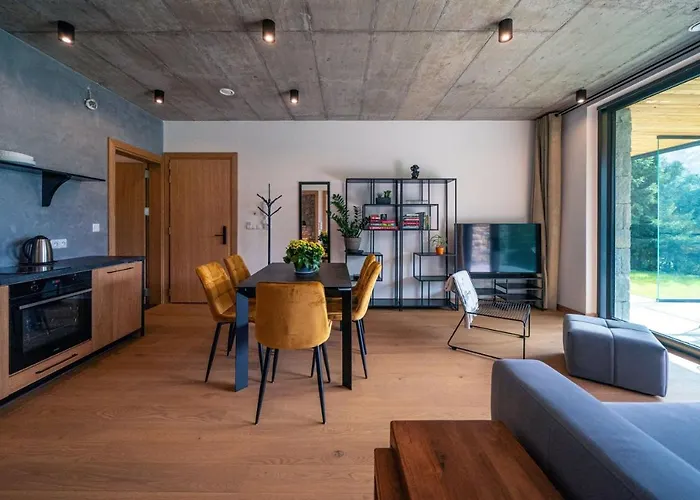 Shelter House Apartament *